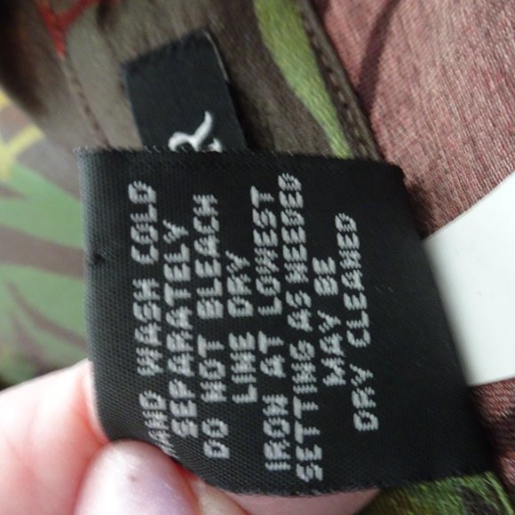 Scott Taylor Size 1X Front Button Shirt-3/4 Sleeves-New-Casual/Business - Picture 9 of 9